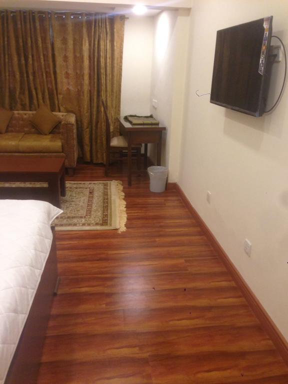 Hotel Diplomat Ισλαμαμπάντ Εξωτερικό φωτογραφία