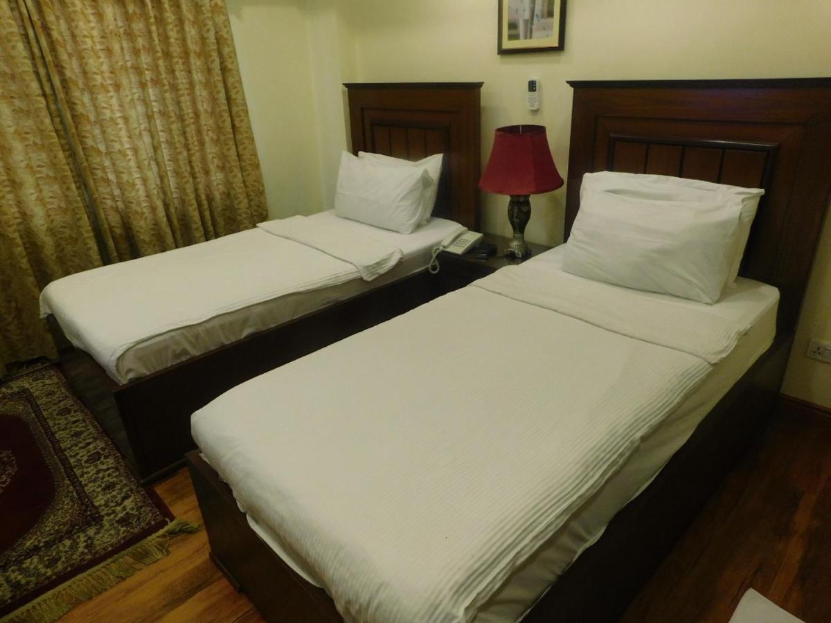 Hotel Diplomat Ισλαμαμπάντ Εξωτερικό φωτογραφία