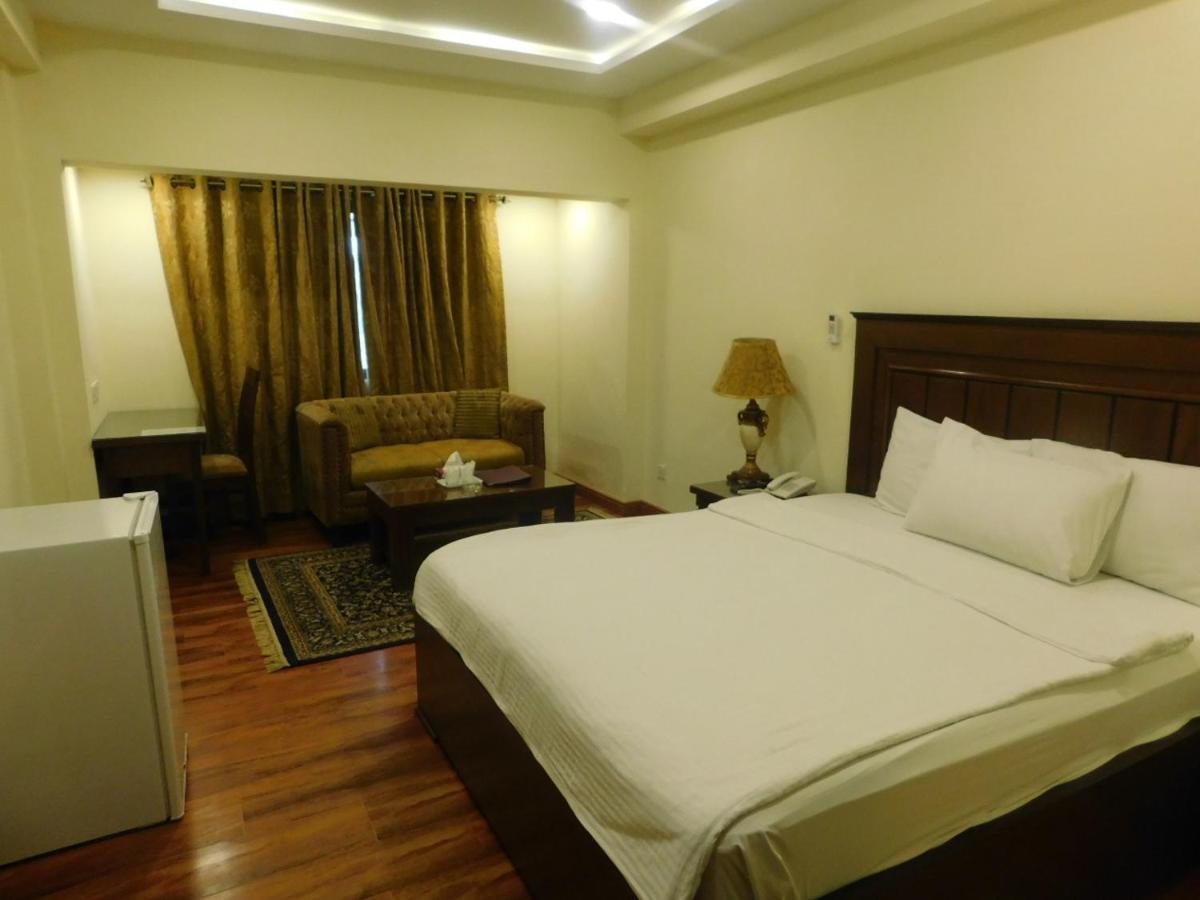 Hotel Diplomat Ισλαμαμπάντ Εξωτερικό φωτογραφία